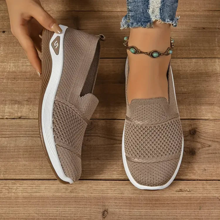 Ortopedyczne trampki Azalea typu slip-on