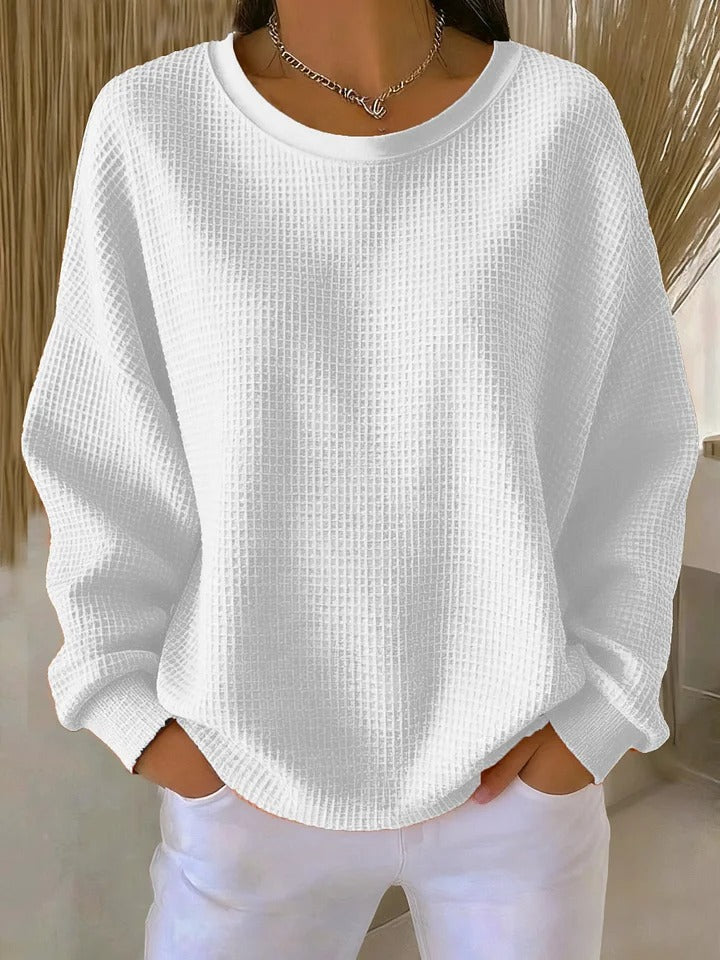 "Nyla™ | Klasyczny Sweter" can be rewritten as "Nyla™ | Elegancki Klasyczny Sweter".