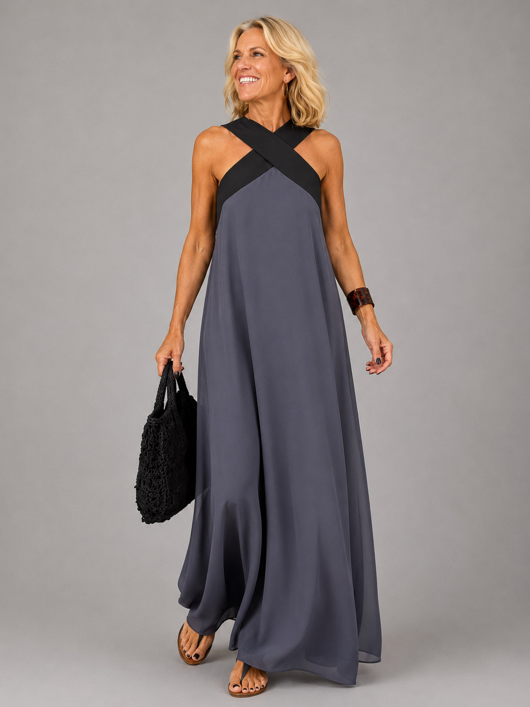 Velora™ | Elegancka Krzyżowa Sukienka Maxi