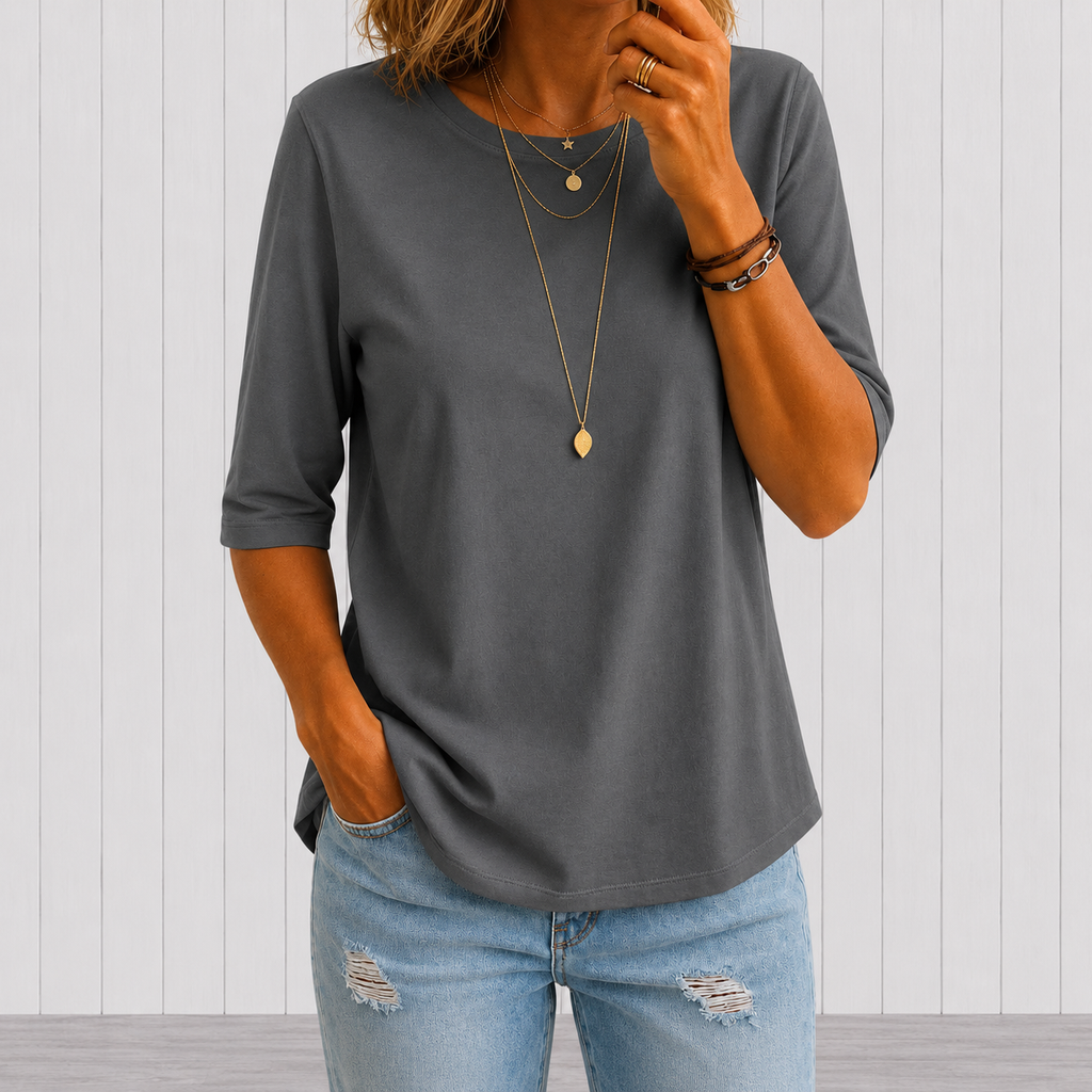 Calvera | T-shirt z wygodnym krojem (Dostępny ponownie)