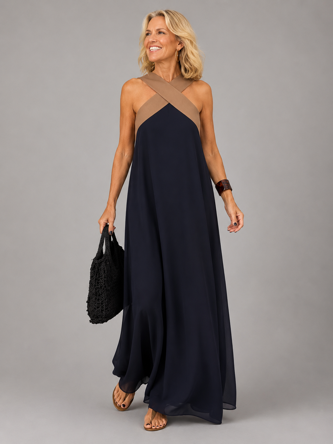 Velora™ | Elegancka Krzyżowa Sukienka Maxi